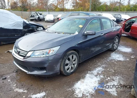 2014 Honda Accord Hybrid Touring z USA, uszkodzony, nr VIN 1HGCR6F78EA006867